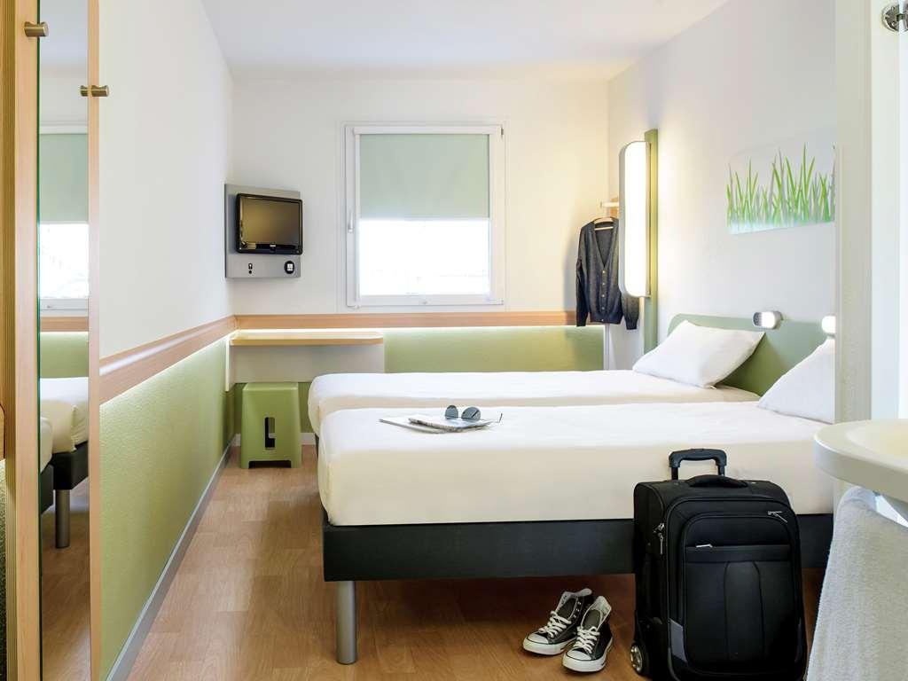 Ibis Budget Saint-Maurice Quarto foto